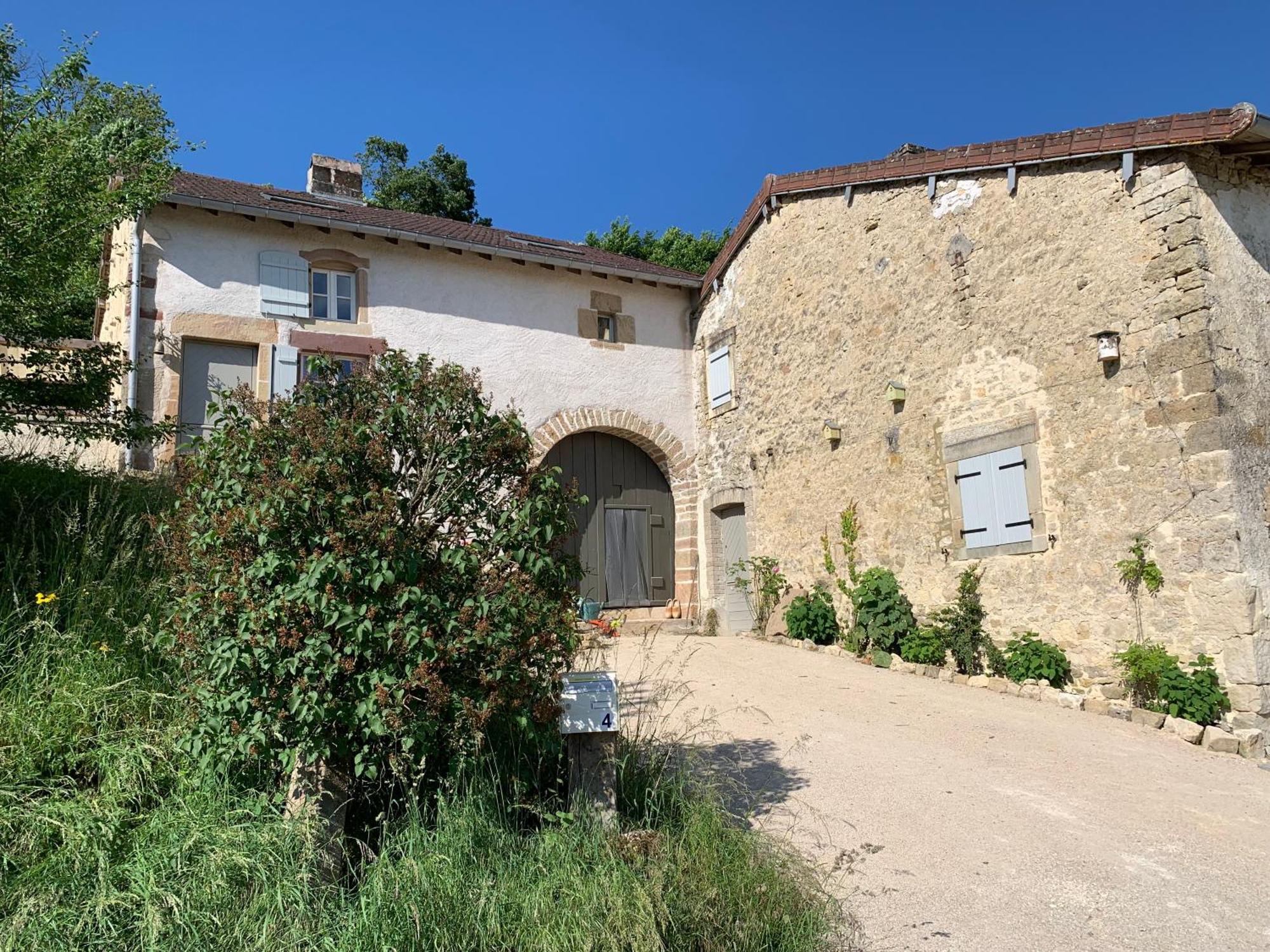 Maison Le Haut Fee Serecourt Екстериор снимка