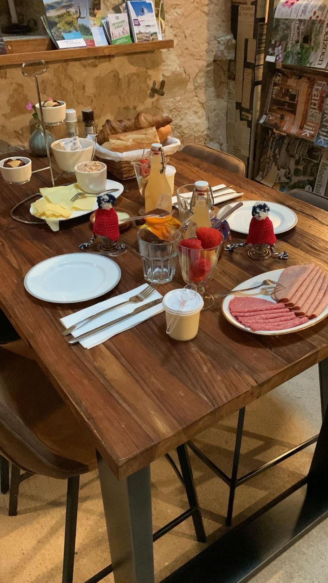 Maison Le Haut Fee Serecourt Екстериор снимка